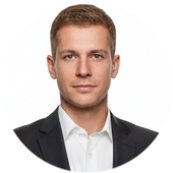 Михаил Васильев